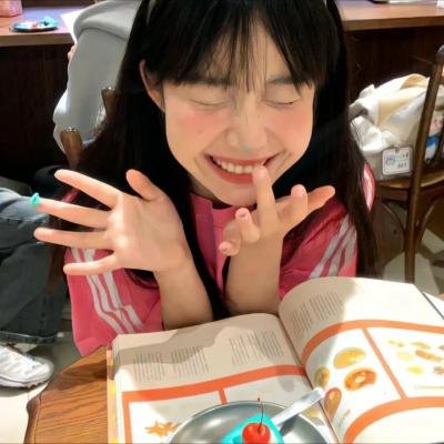 老艺术家孙女校园霸凌，前后半年内幕曝光，被批炫富